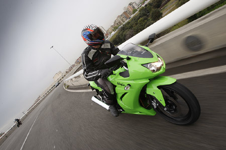 ТЕСТ-ДРАЙВ: Kawasaki Ninja 250R (2008)